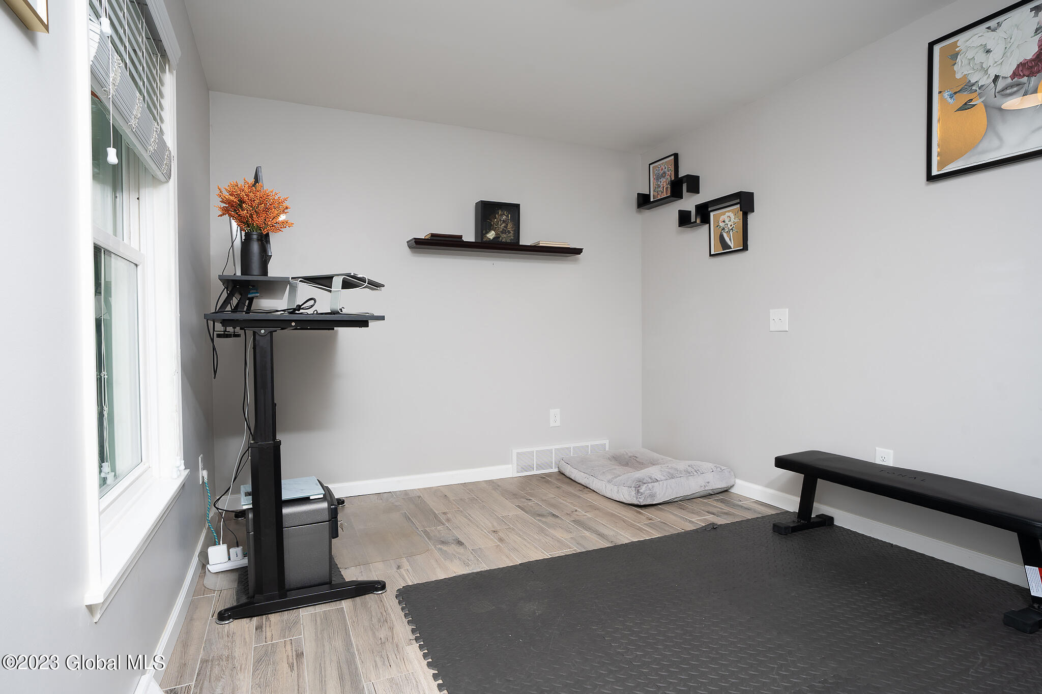 340 Burgoyne Road Saratoga, NY 12866 - Photo 32 of 54 1st Floor Office