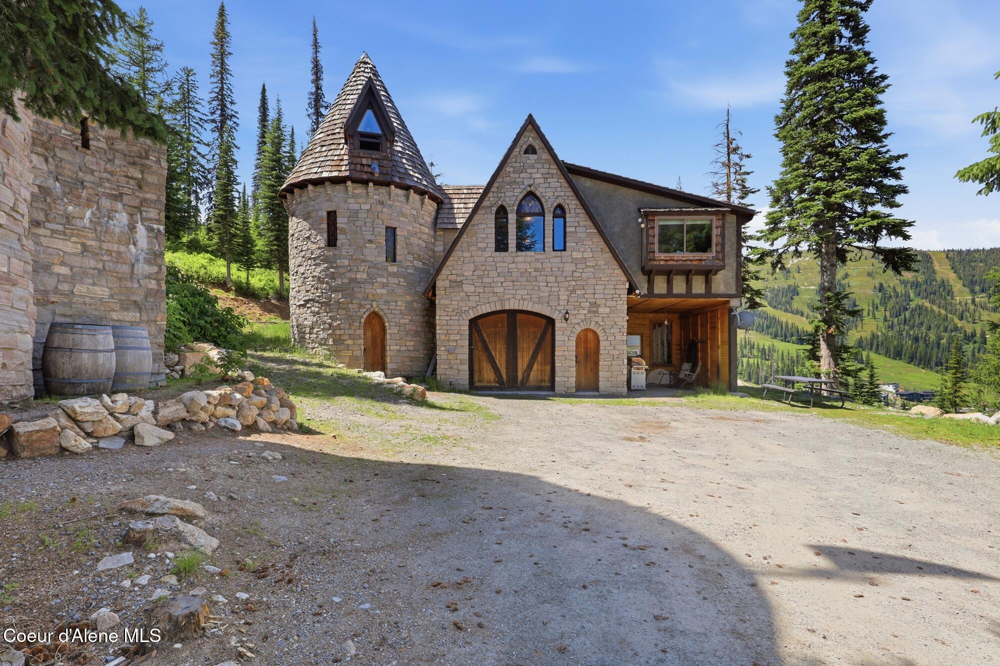 1018 Mogul Hill Road Sandpoint, ID 83864 - Photo 76 of 100 91