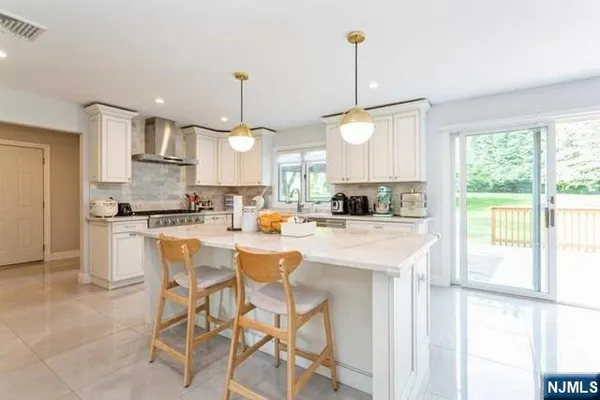 $9,000 | 18 Cedar Court, Closter, NJ 07624