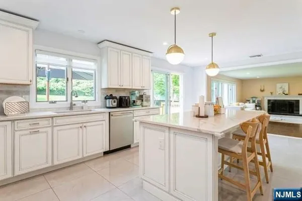 $9,000 | 18 Cedar Court, Closter, NJ 07624