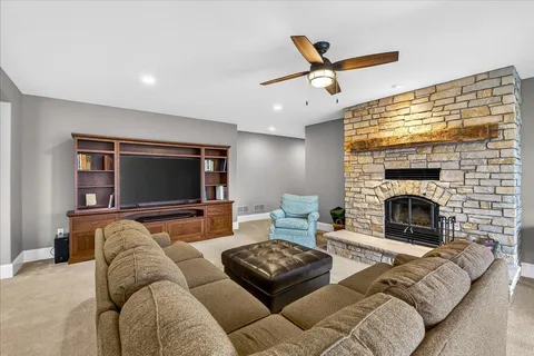 $1,350,000 | 3167 Woodhill Circle, Unit 1, Verona, WI 53593