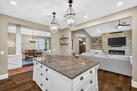 $1,350,000 | 3167 Woodhill Circle, Unit 1, Verona, WI 53593