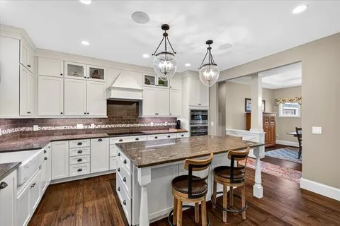 $1,350,000 | 3167 Woodhill Circle, Unit 1, Verona, WI 53593