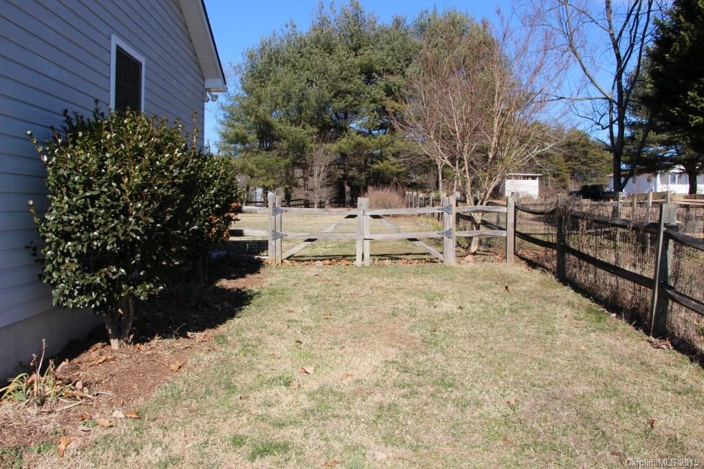 54 Fox Run Road Granite Falls, NC 28630 - Photo 21 of 24 Gallery Image 21