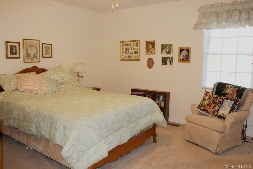54 Fox Run Road Granite Falls, NC 28630 - Photo 8 of 24 Gallery Image 8