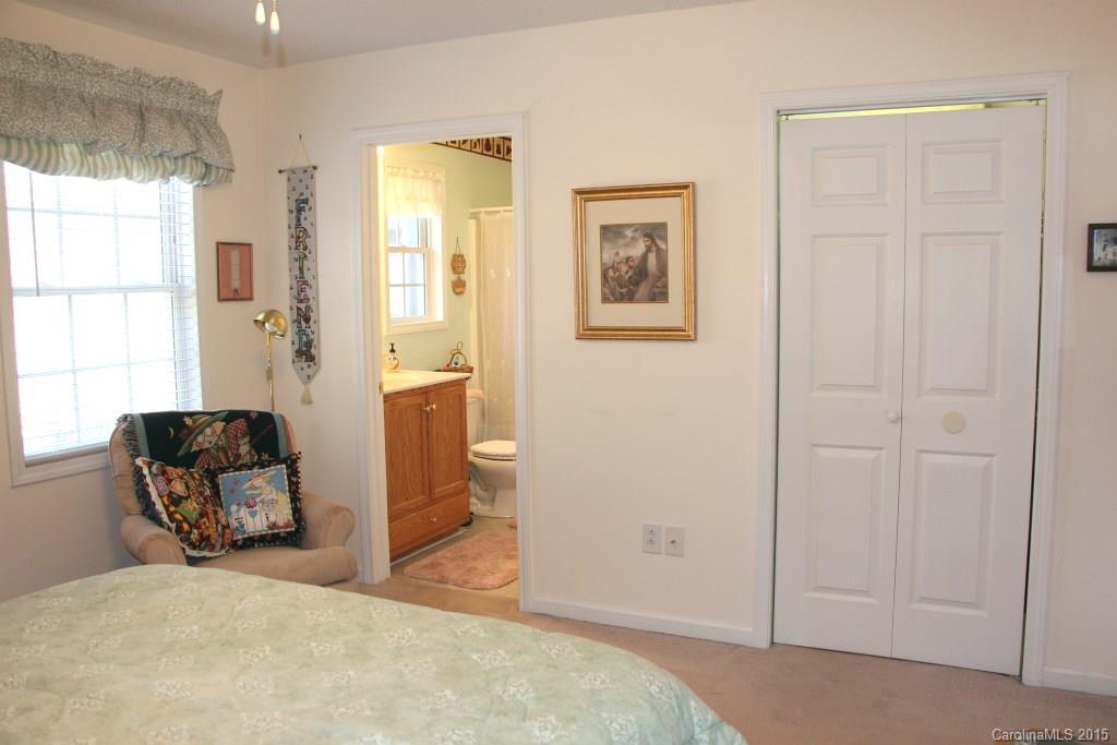 54 Fox Run Road Granite Falls, NC 28630 - Photo 10 of 24 Gallery Image 10