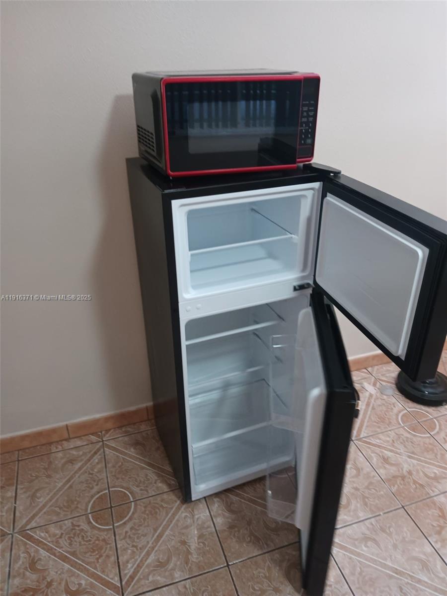 26636 Southwest 126th Avenue Homestead, FL 33032 - Photo 9 of 14 a view of entryway