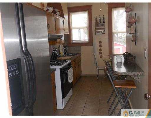 108 Rector Street Perth Amboy, NJ 08861 - Photo 2 of 10 Gallery Image 2