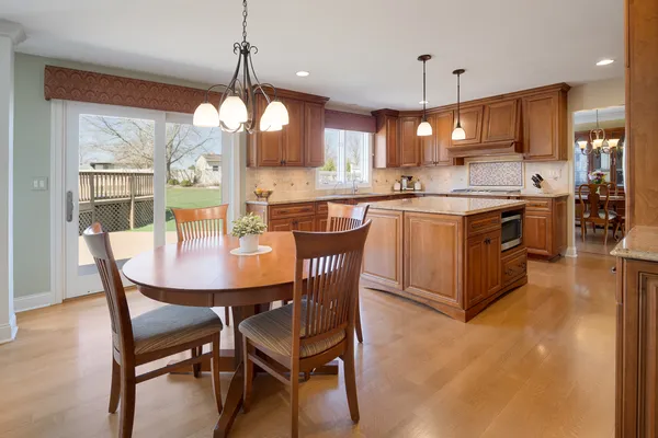 $559,900 | 262 Mulberry Road, Frankfort, IL 60423