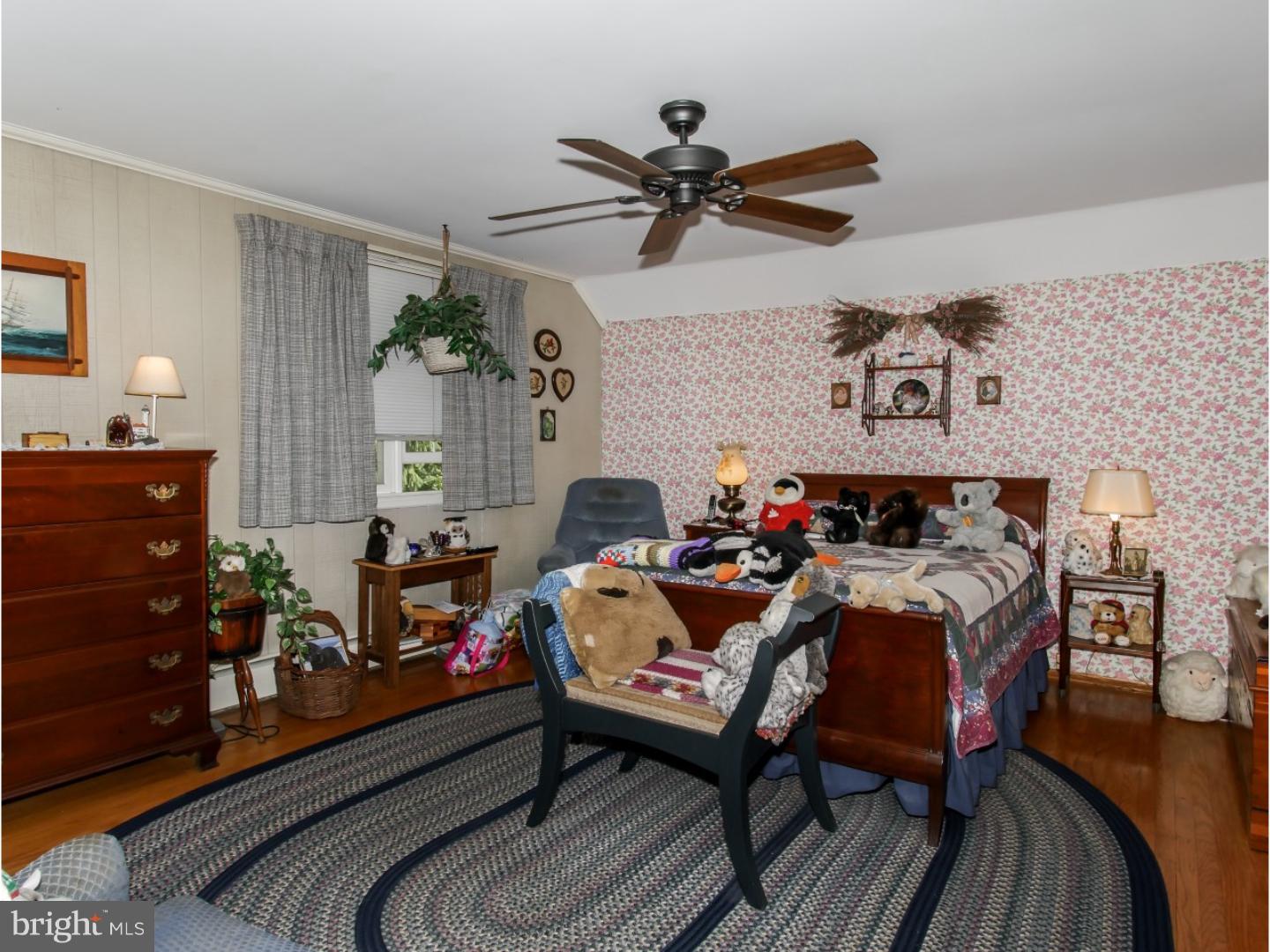 41 Starling Road Holland, PA 18966 - Photo 10 of 21 Gallery Image 10