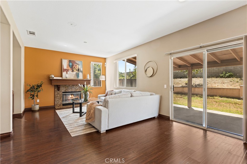 19729 Adirondack Lane Riverside, CA 92508 - Photo 5 of 19 Family Room