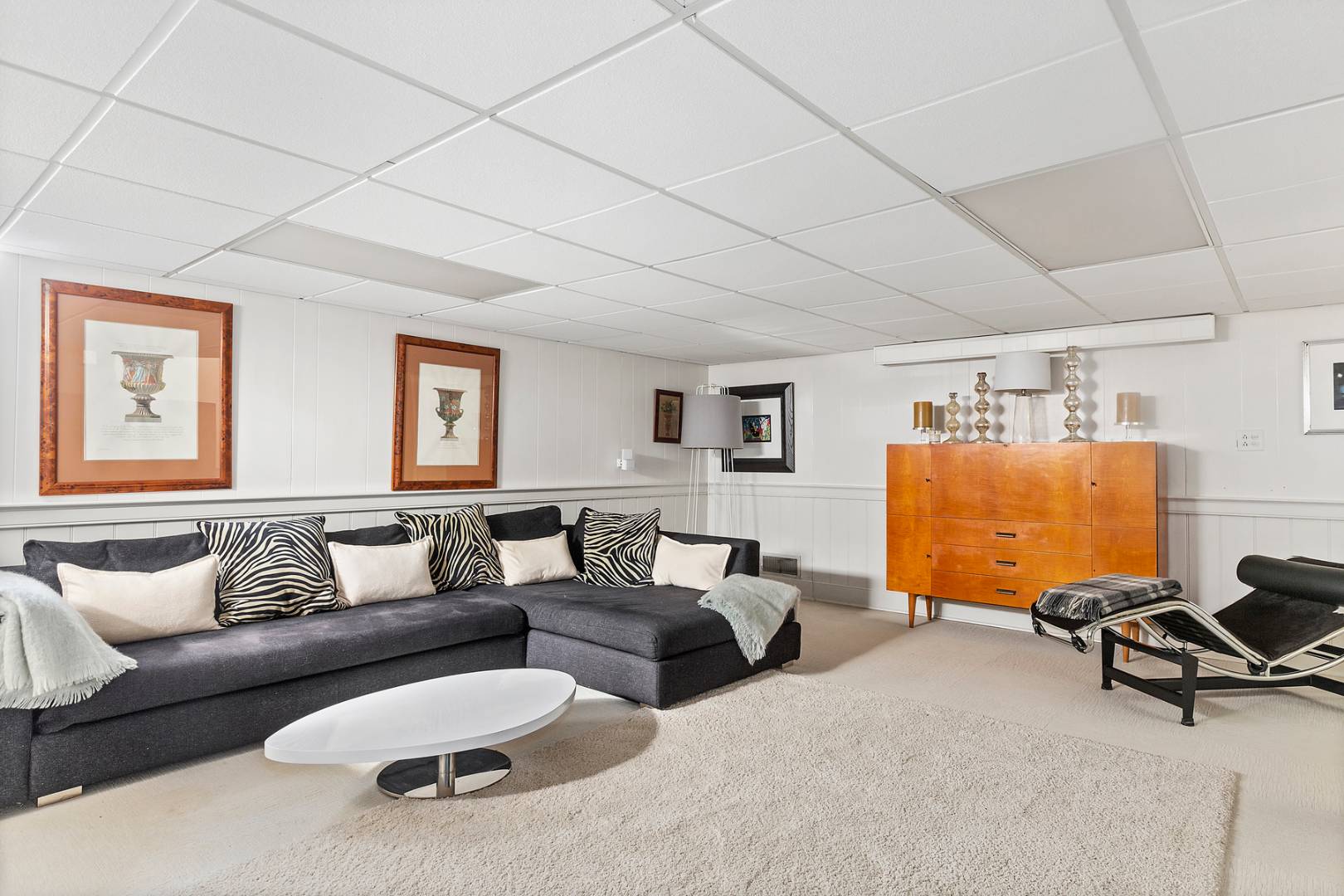 218 Bull Path East Hampton, NY 11937 - Photo 18 of 20 a living room with furniture and a couch