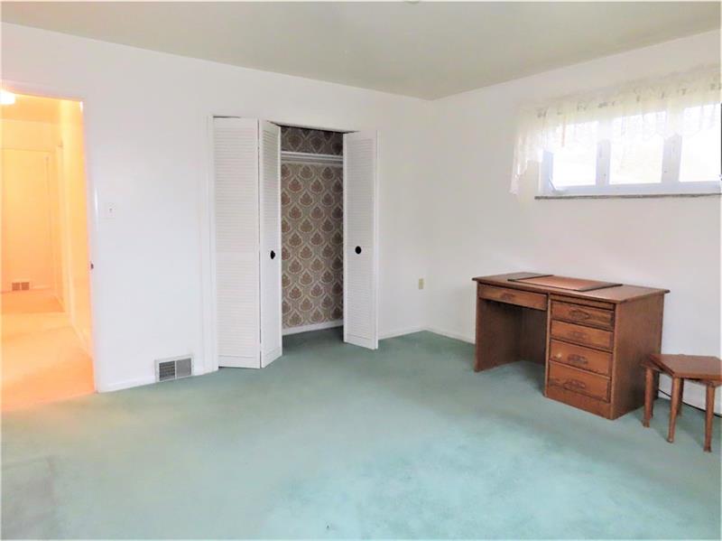 675 Davidson Drive Rochester, PA 15074 - Photo 15 of 25 Main bedroom also offers a large closet and 1/2 bath