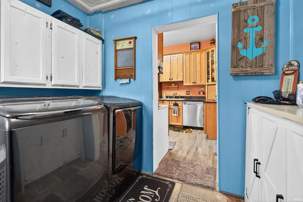 $219,995 | 500 East King Street, Garrett, IN 46738