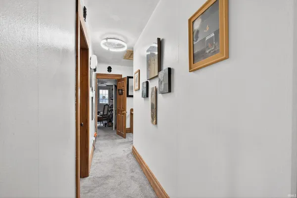 $219,995 | 500 East King Street, Garrett, IN 46738