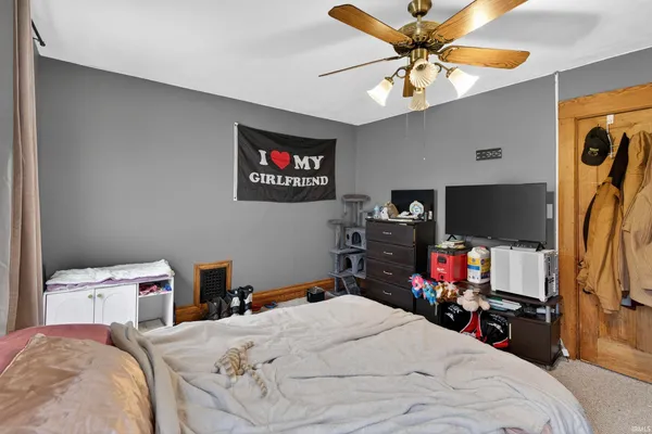 $219,995 | 500 East King Street, Garrett, IN 46738