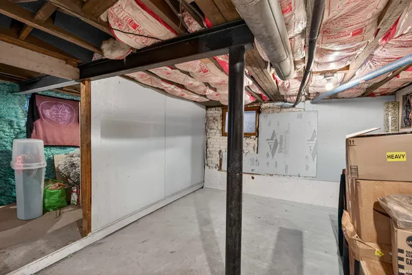 $219,995 | 500 East King Street, Garrett, IN 46738