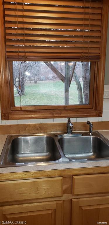 4196 Cohoctah Road Linden, MI 48451 - Photo 6 of 48