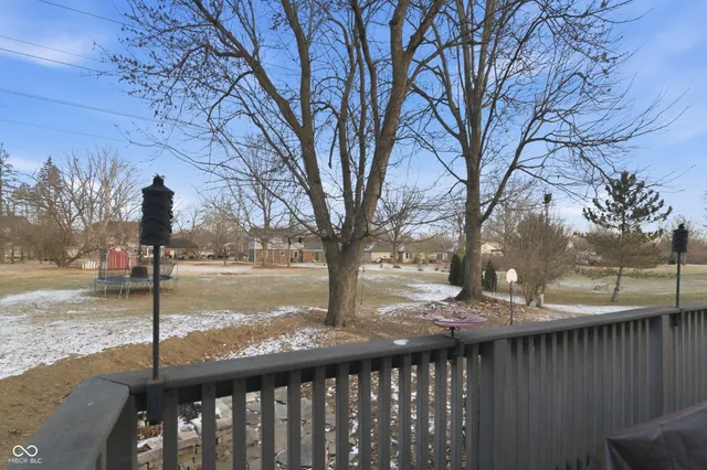 $379,900 | 2711 Pomona Court, Indianapolis, IN 46268