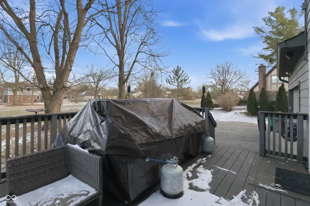 $379,900 | 2711 Pomona Court, Indianapolis, IN 46268