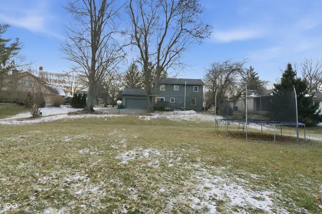 $379,900 | 2711 Pomona Court, Indianapolis, IN 46268