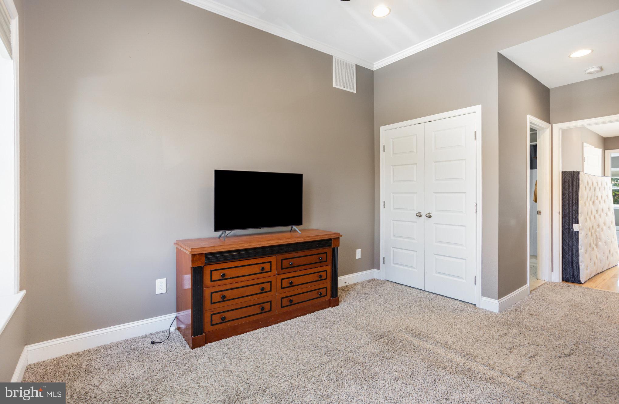 3515 Gough Street Baltimore, MD 21224 - Photo 16 of 27 a living room with furniture and flat screen tv