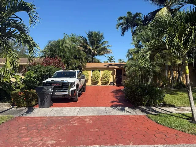 $3,499 | 7511 Atlanta Street, Hollywood, FL 33024