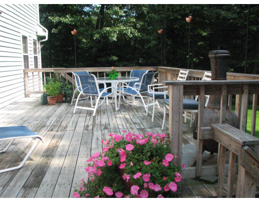 292 Cedar Street Sturbridge, MA 01518 - Photo 19 of 20 a view of balcony with furniture and garden