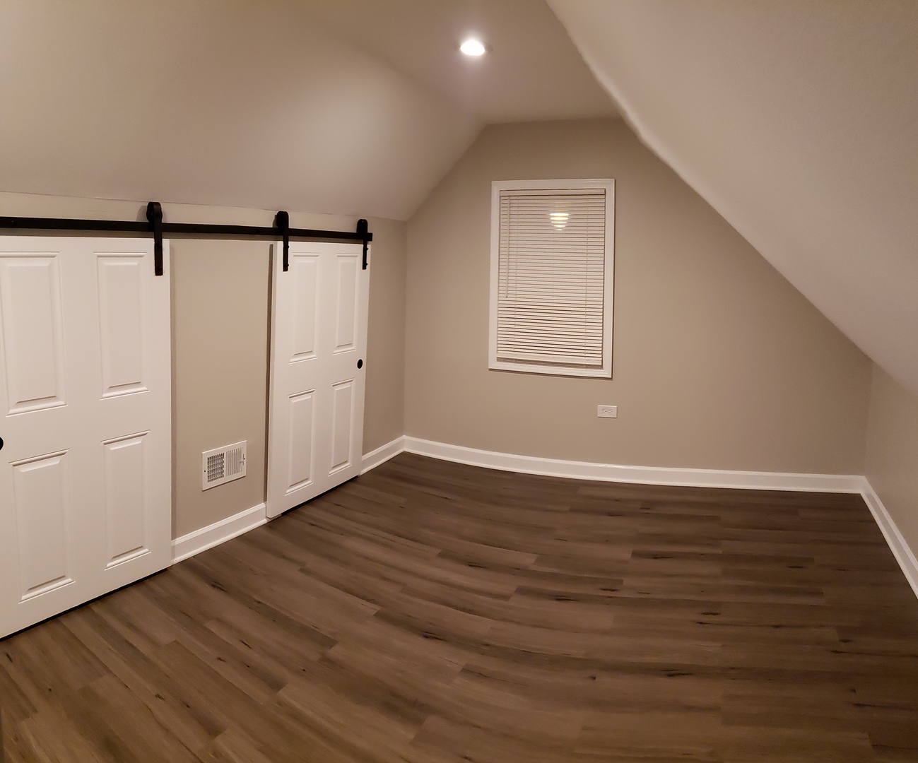 2437 North Central Avenue Chicago, IL 60639 - Photo 12 of 21