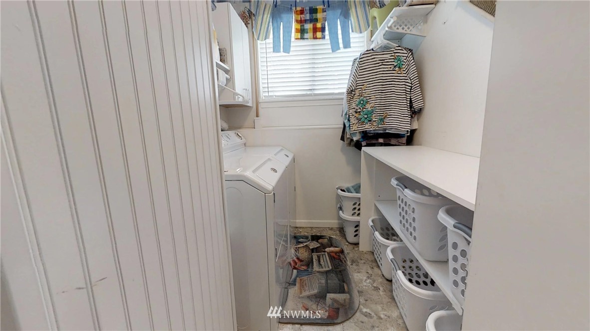 17645 122nd Place Southeast Renton, WA 98058 - Photo 17 of 25 Gallery Image 17