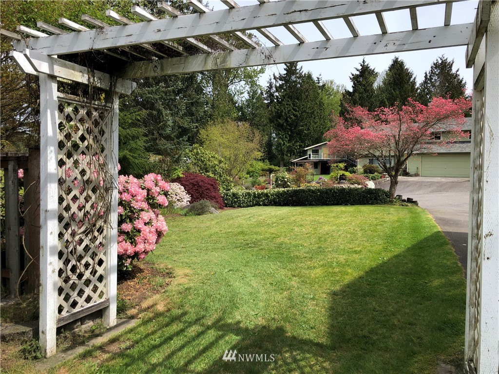 17645 122nd Place Southeast Renton, WA 98058 - Photo 21 of 25 Gallery Image 21