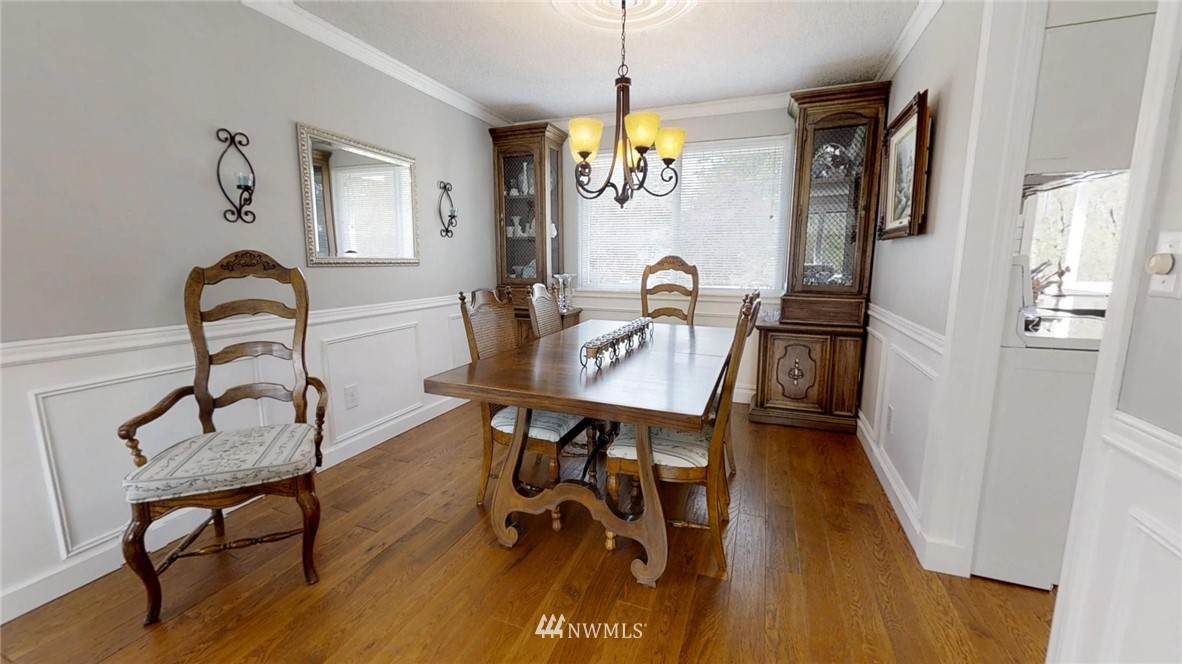 17645 122nd Place Southeast Renton, WA 98058 - Photo 6 of 25 Gallery Image 6