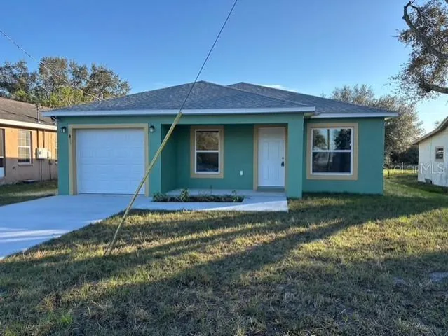 $250,000 | 833 3rd Avenue, Waverly, FL 33838