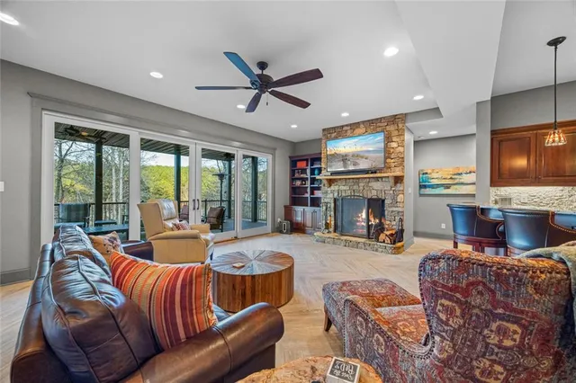 $1,250,000 | 1308 Currahee Club Drive, Toccoa, GA 30577