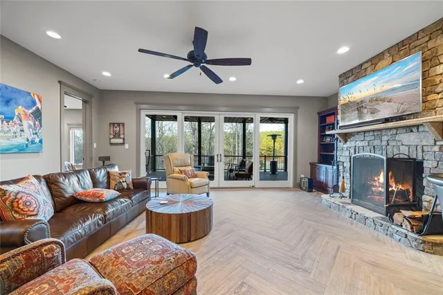 $1,250,000 | 1308 Currahee Club Drive, Toccoa, GA 30577