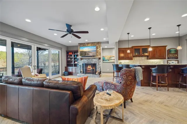 $1,250,000 | 1308 Currahee Club Drive, Toccoa, GA 30577