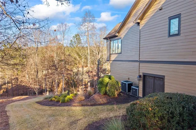 $1,250,000 | 1308 Currahee Club Drive, Toccoa, GA 30577