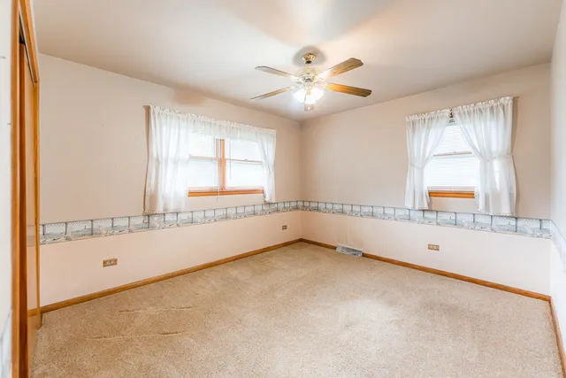 $499,000 | 525 Bunning Drive, Downers Grove, IL 60516