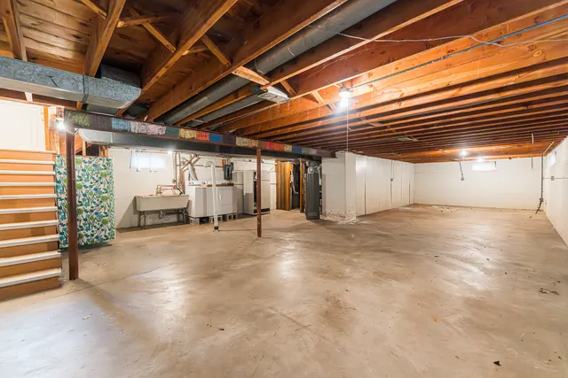 $499,000 | 525 Bunning Drive, Downers Grove, IL 60516