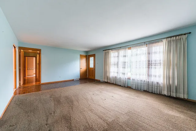 $499,000 | 525 Bunning Drive, Downers Grove, IL 60516