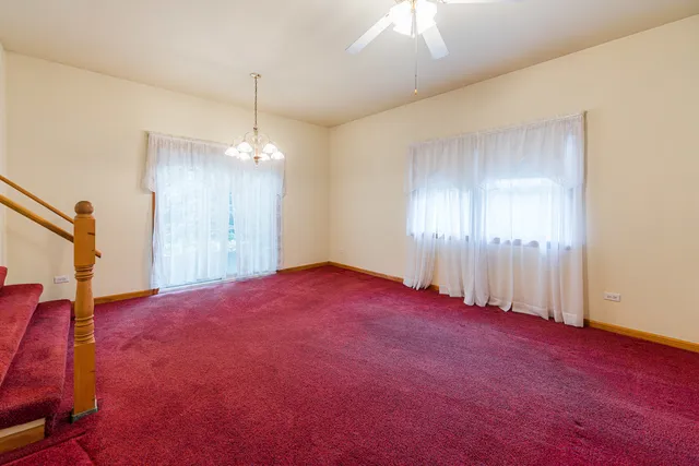 $499,000 | 525 Bunning Drive, Downers Grove, IL 60516