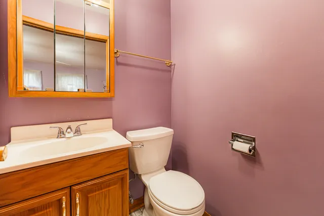 $499,000 | 525 Bunning Drive, Downers Grove, IL 60516