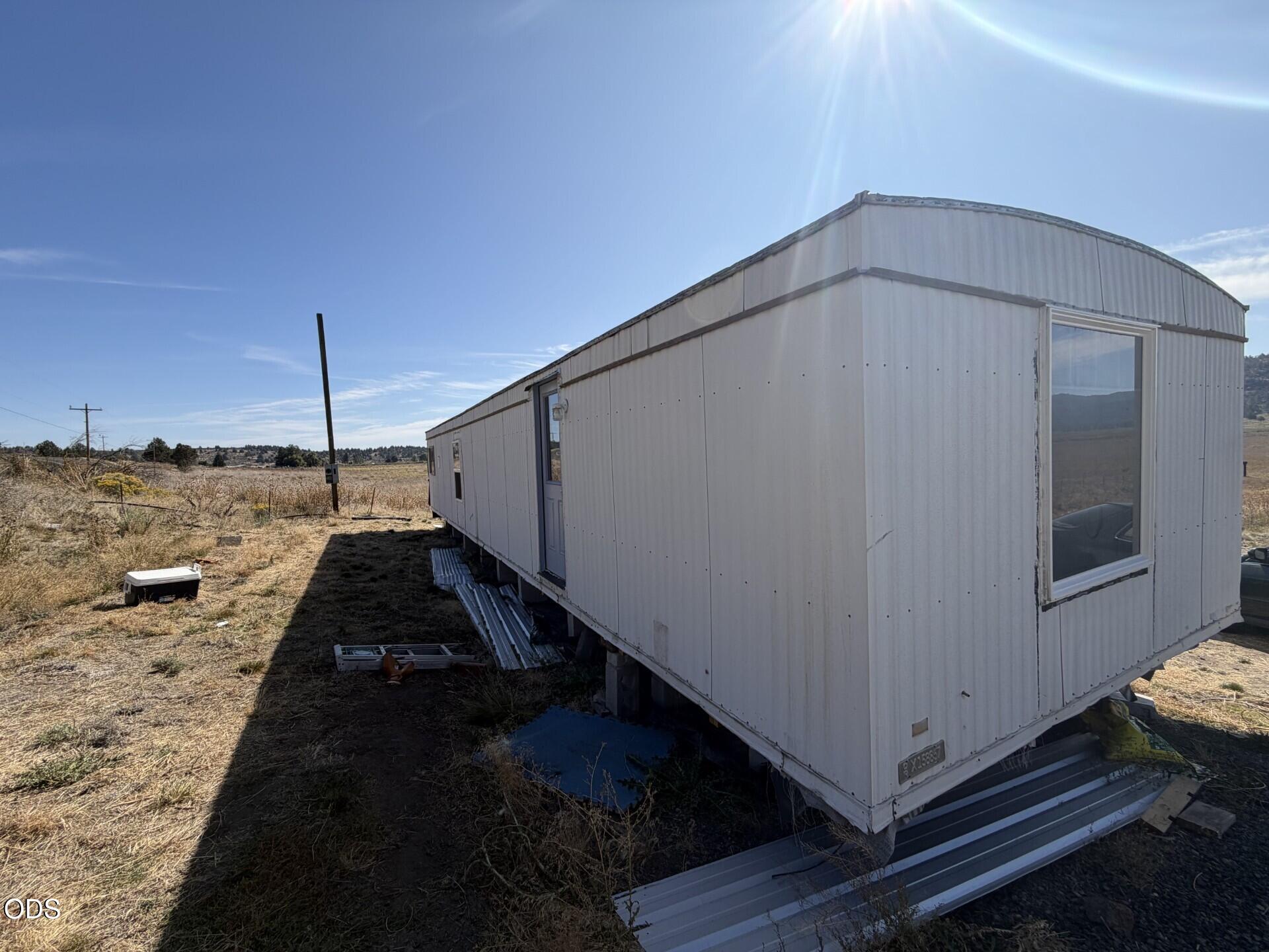 30964 Drews Road Chiloquin, OR 97624 - Photo 3 of 7 Gallery Image 3
