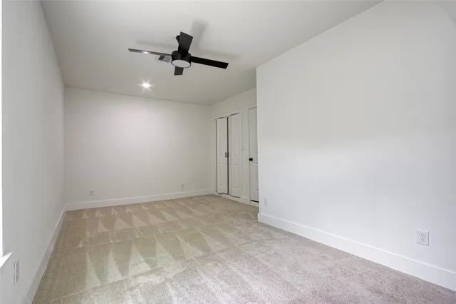$2,300 | 1204 Ave F, South Houston, TX 77587