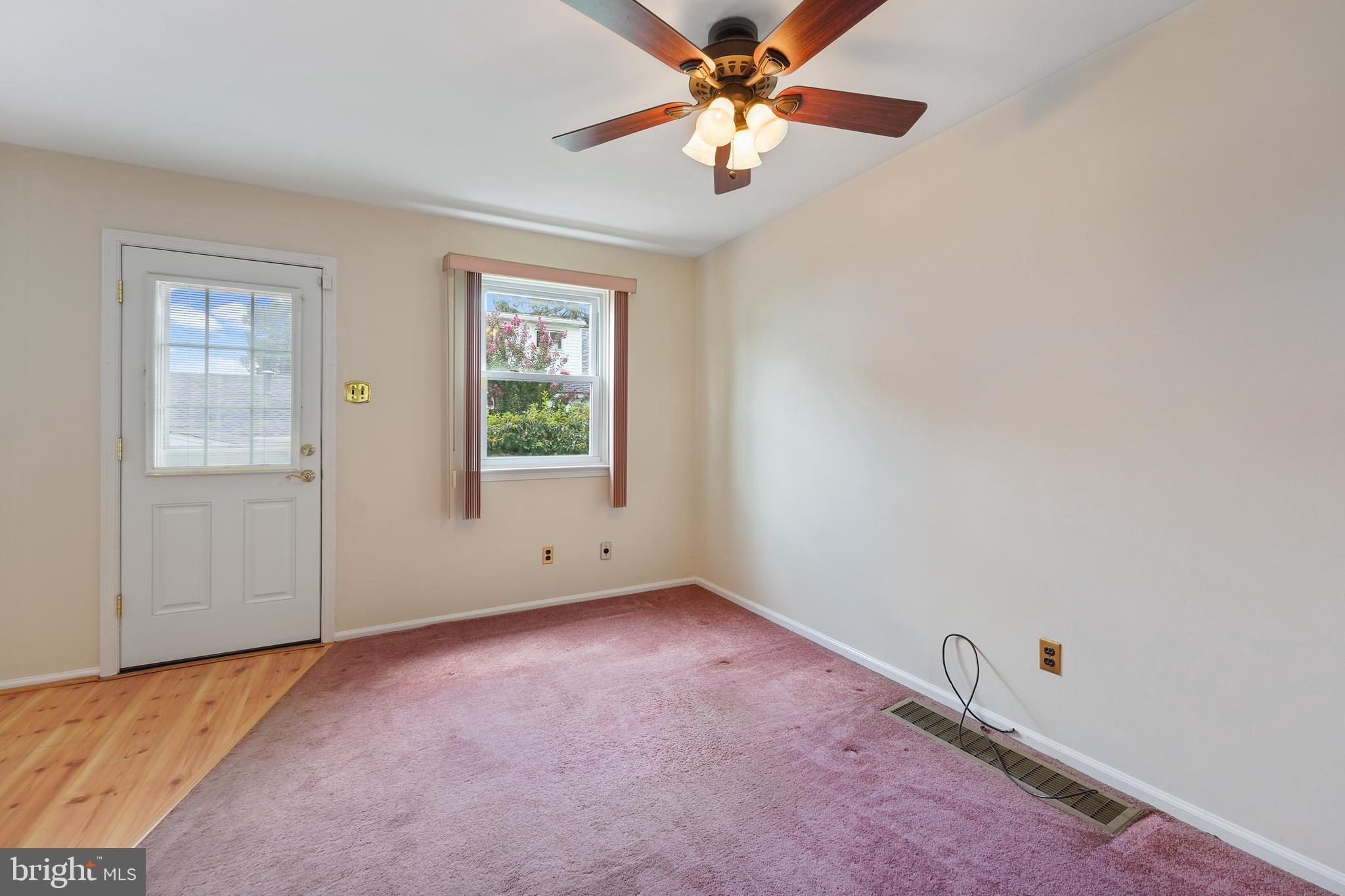 208 Rively Avenue Collingdale, PA 19023 - Photo 12 of 37 Gallery Image 12