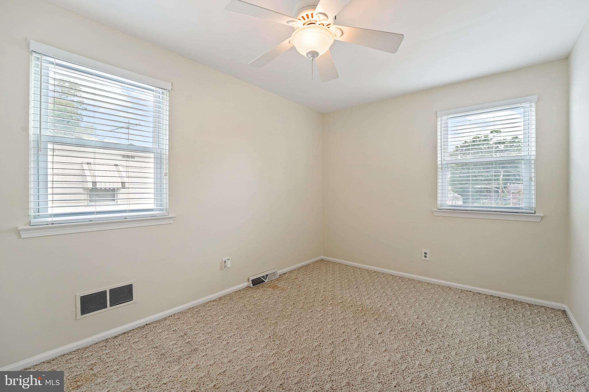 208 Rively Avenue Collingdale, PA 19023 - Photo 22 of 37 Gallery Image 22
