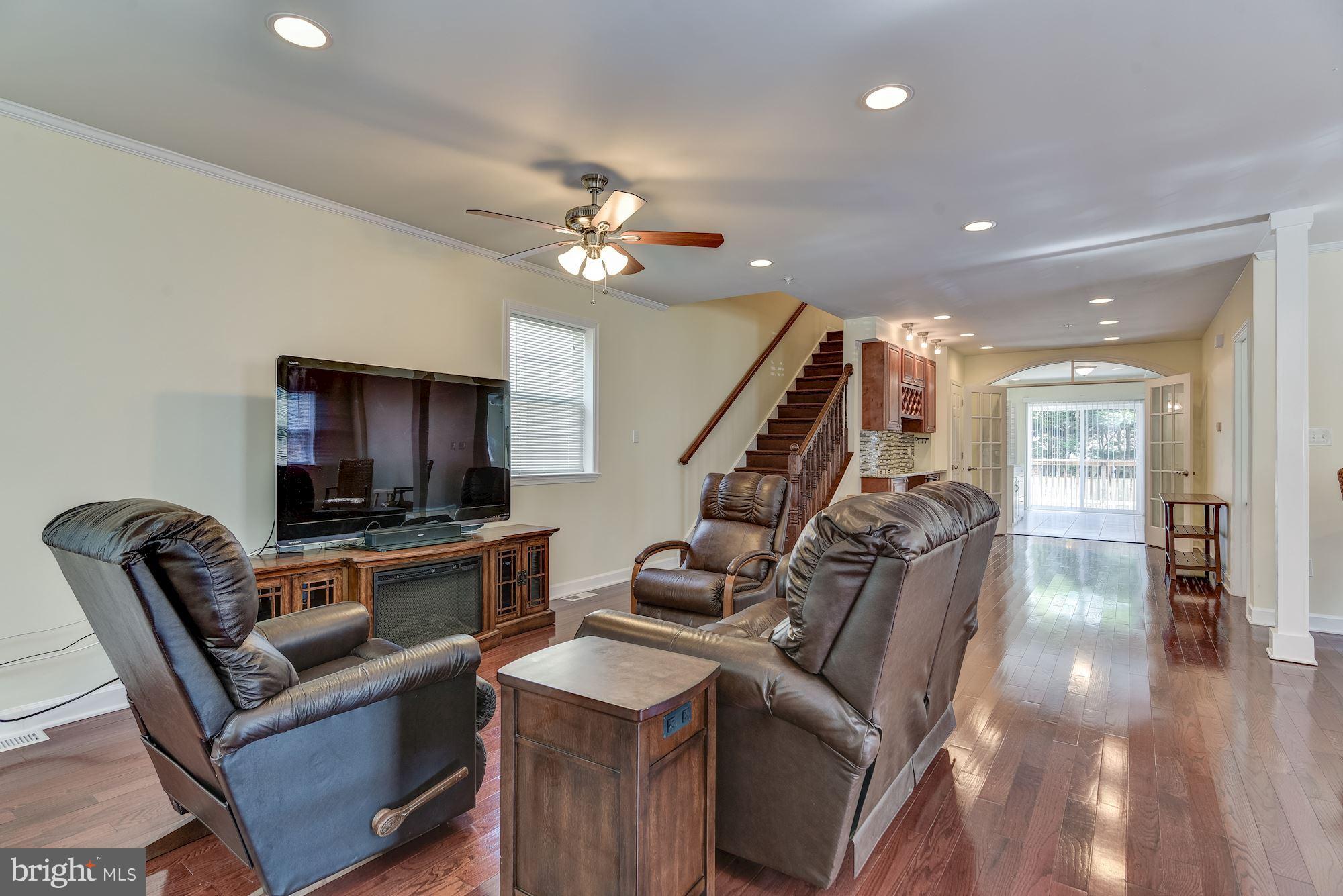 1506 Gleason Street Silver Spring, MD 20902 - Photo 5 of 30 Interior (General)