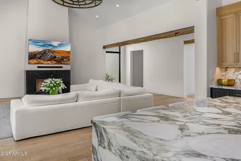 $6,250,000 | 6238 East Calle Rosa, Scottsdale, AZ 85251