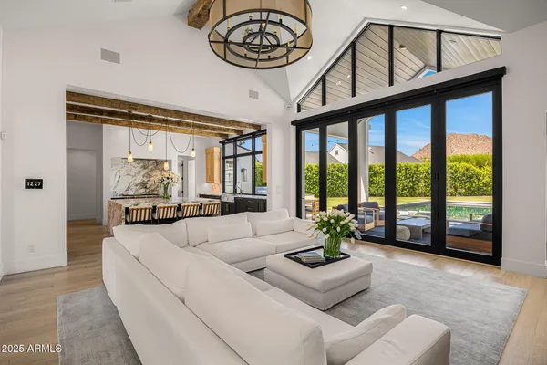 $6,250,000 | 6238 East Calle Rosa, Scottsdale, AZ 85251