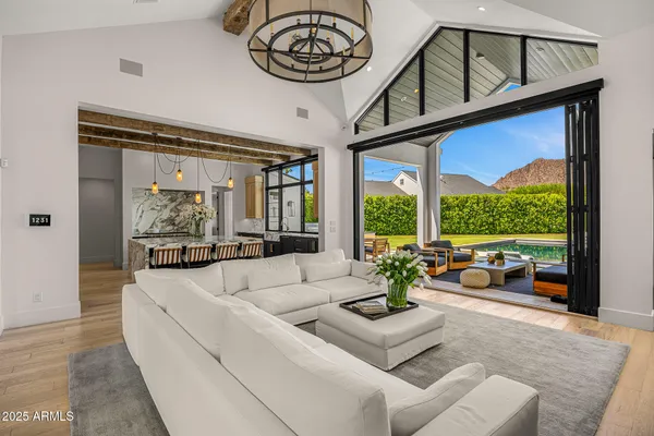 $6,250,000 | 6238 East Calle Rosa, Scottsdale, AZ 85251